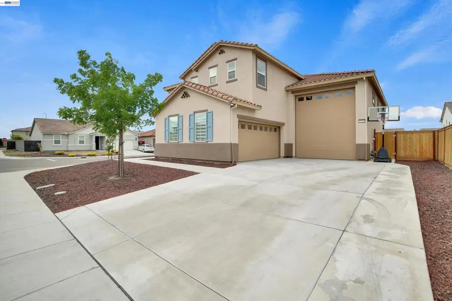 2775 Pink Muhly Dr, Manteca, CA 95337 - #3