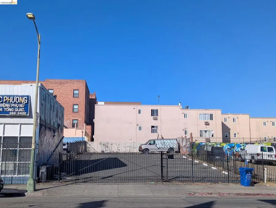 157 International Blvd, Oakland, CA 94606 - #3