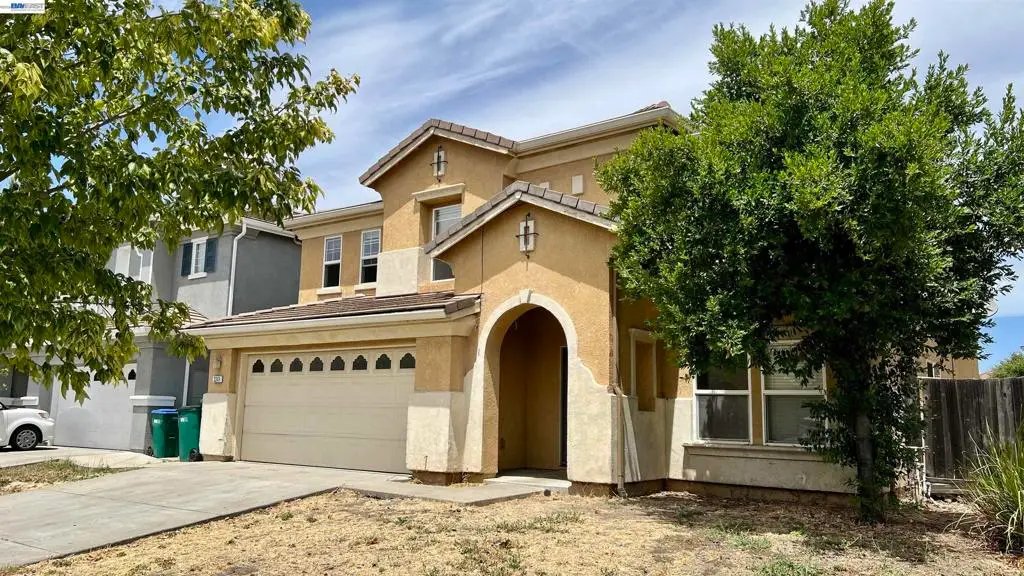 2249 Chamberlain St, Stockton, CA 95212 - #1