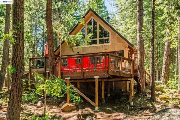 751 Mountain Aire, Ln, Trinity Center, CA 96091