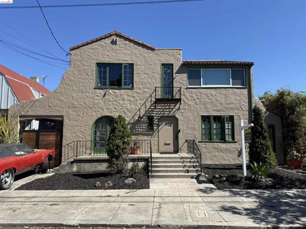 446 37th St, Oakland, CA 94609 - #1
