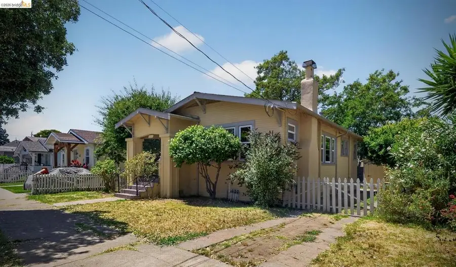 2701 Octavia St, Oakland, CA 94619 - #2
