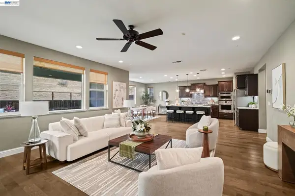 29744 Cantera, Hayward, CA 94544