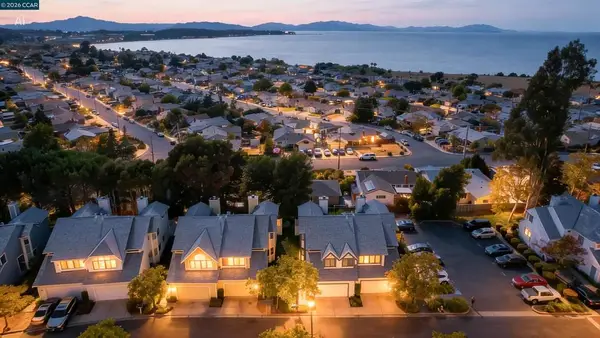 418 Dohrmann Ln, Pinole, CA 94564