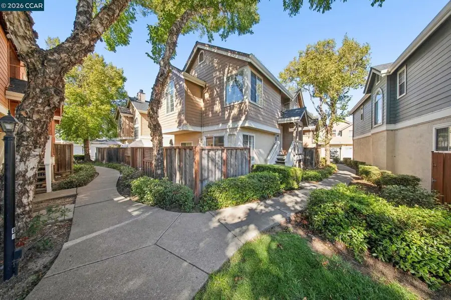 97 Manchester Dr, Fairfield, CA 94533 - #3