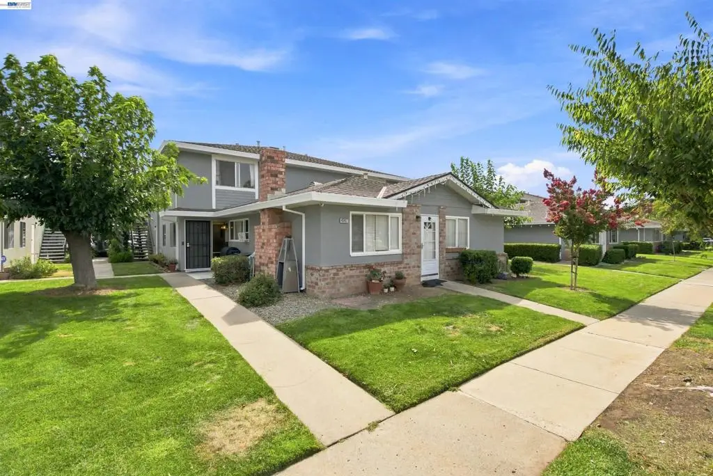 4747 Capay Dr #2, San Jose, CA 95118 - #1