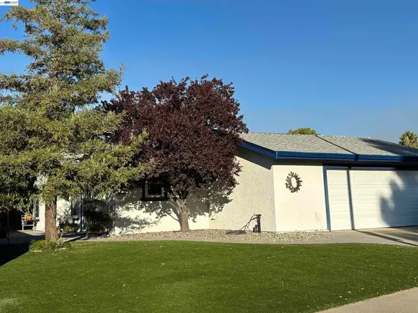 1899 Bluebell Drive, Livermore, CA 94551