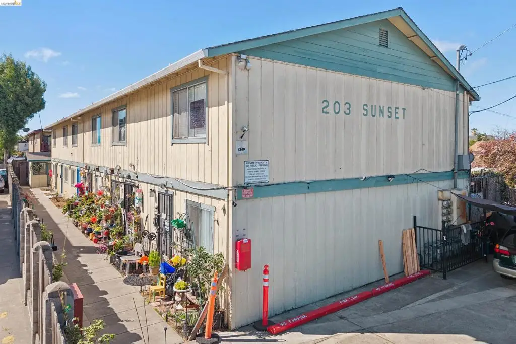 203 Sunset Blvd, Hayward, CA 94541 - #1