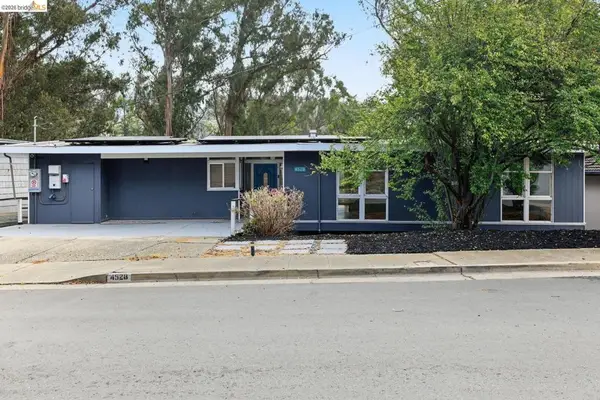 Address Withheld By Seller, Oakland, CA 94619