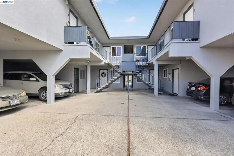 512 S 16th St, Richmond, CA 94804 - #3