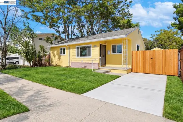2056 Elm St, Livermore, CA 94551