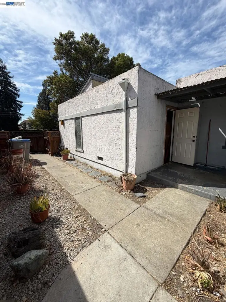 1066 N Capitol Ave, San Jose, CA 95133 - #3