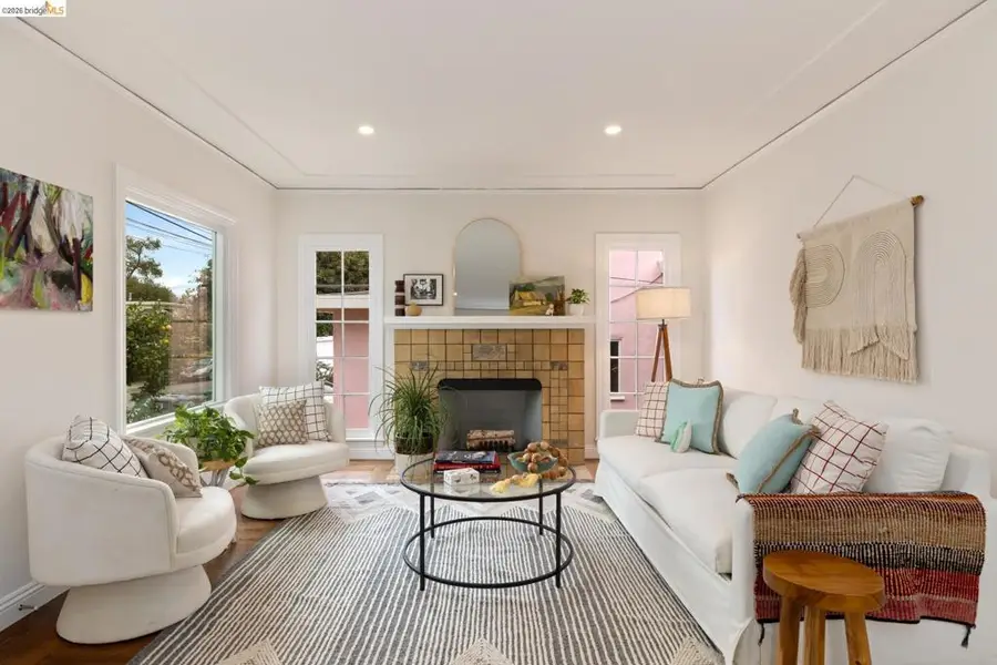 1221 Curtis St, Berkeley, CA 94706 - #3