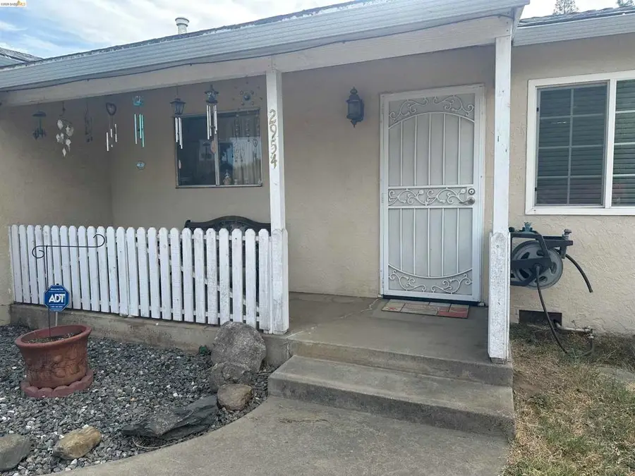 2954 Turpin Ave, Riverbank, CA 95367 - #2