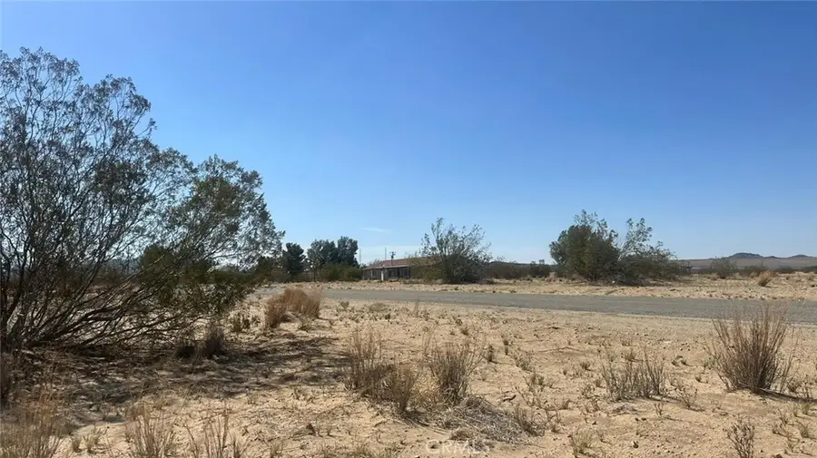 65145 E Broadway & 4th St, Joshua Tree, CA 92252 - Image #3