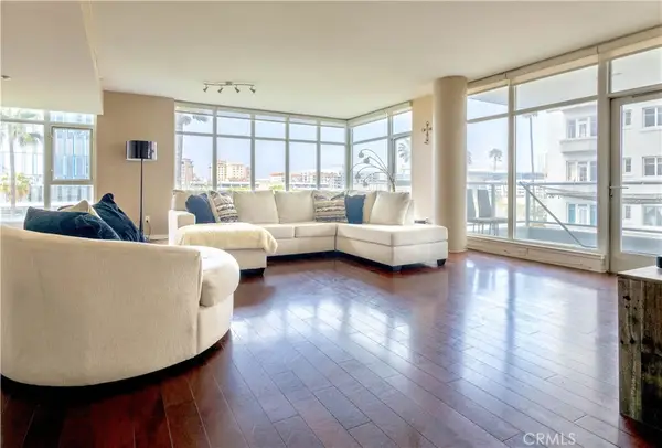 400 W Ocean Boulevard #206, Long Beach, CA 90802