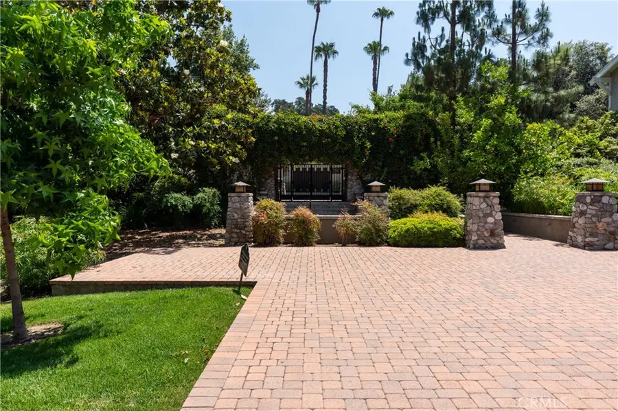 1709 N Fair Oaks Avenue #118, Pasadena, CA 91103 - #3