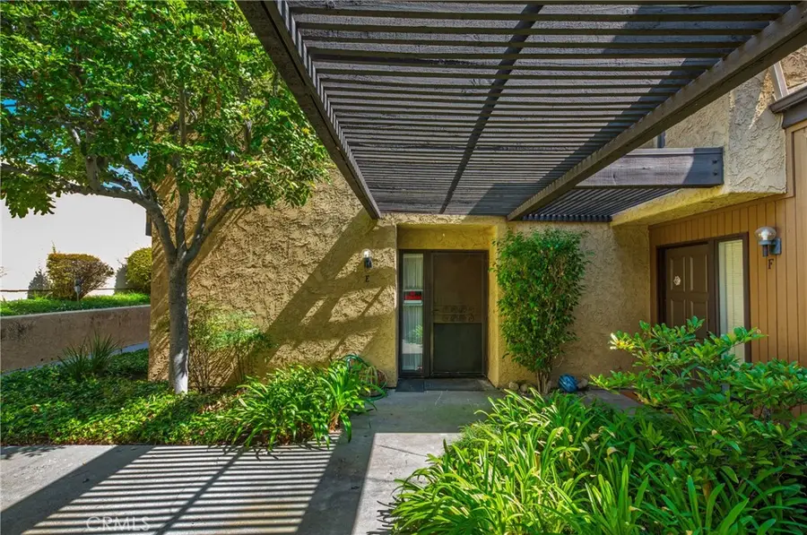 267 Linwood Avenue #E, Monrovia, CA 91016 - Image #2