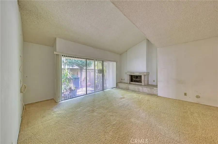 267 Linwood Avenue #E, Monrovia, CA 91016 - Image #3