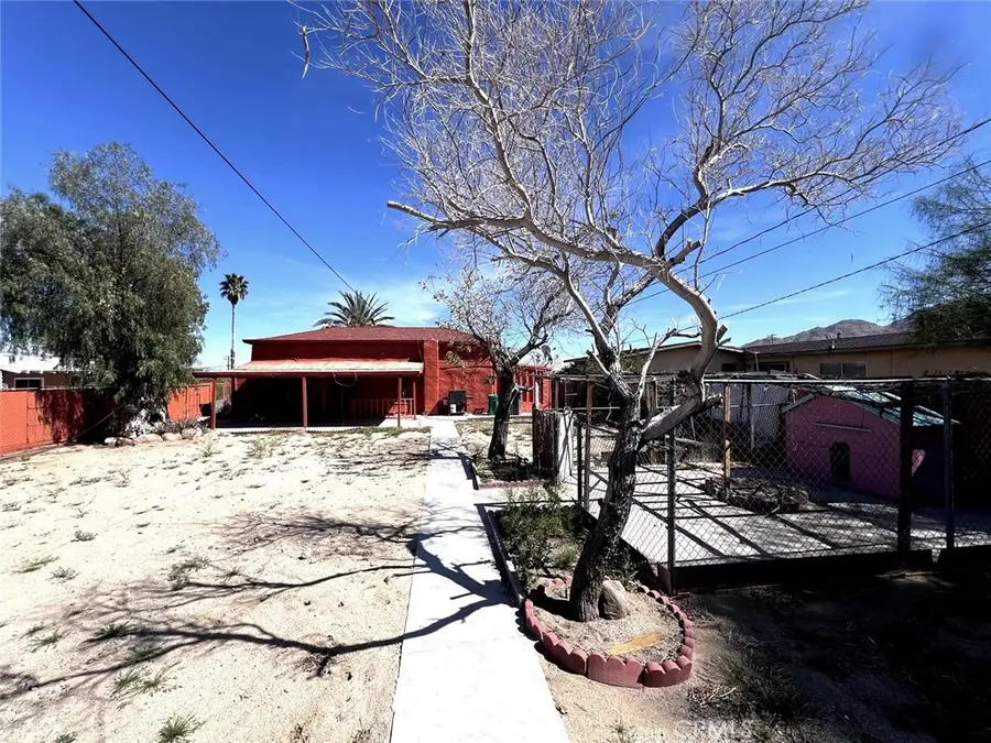 6582 Manzanita Ave, Twentynine Palms, CA 92277 - #2