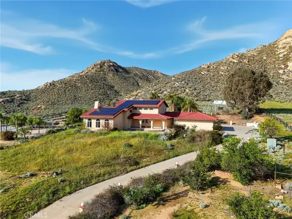 2005 Mt Vernon, Riverside, CA 92507