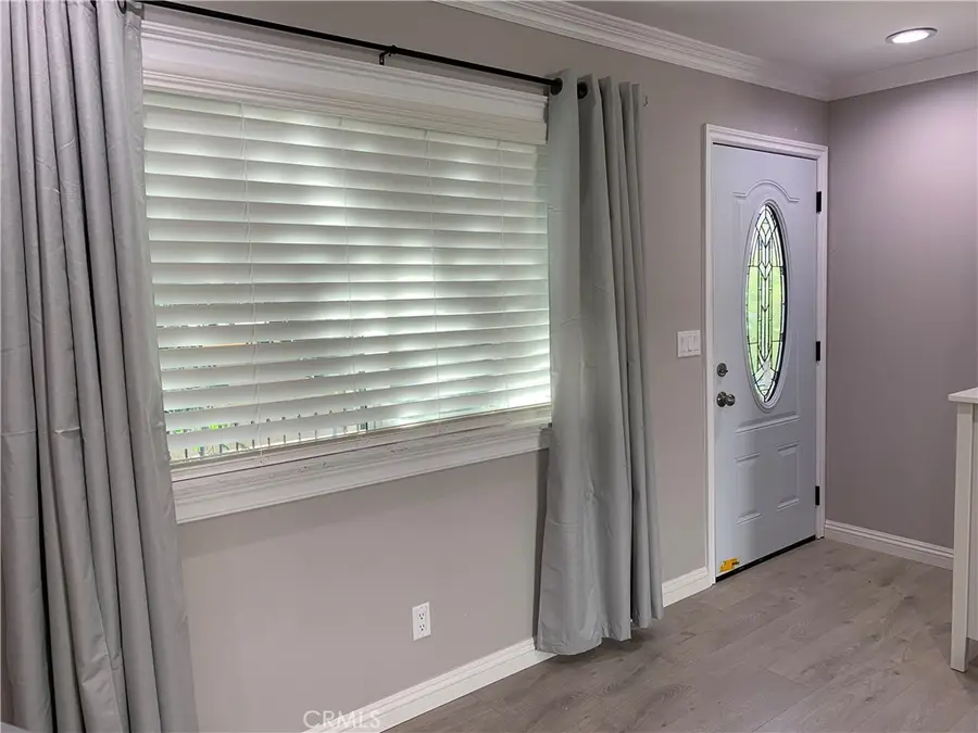 509 W Duarte #B, Monrovia, CA 91016 - Image #2