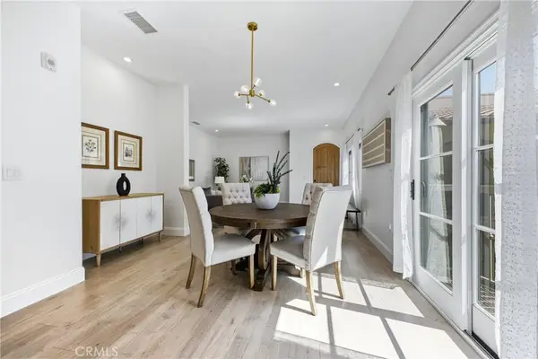 168 S Sierra Madre, Pasadena, CA 91107