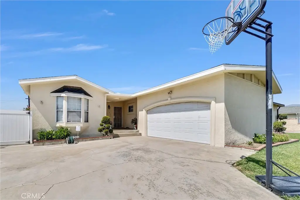 5125 N Nearglen, Covina, CA 91724 - #1