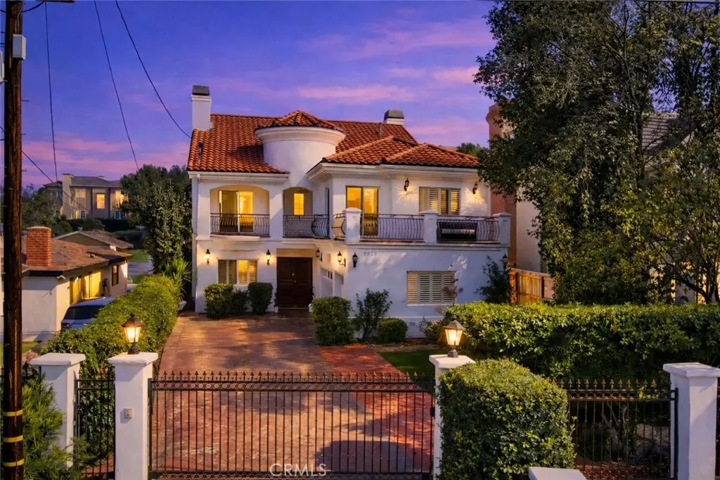 5128 Avenida Hacienda, Tarzana, CA 91356 - #1