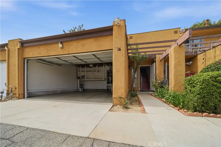 9201 Wakefield Avenue #14, Panorama City, CA 91402 - #2