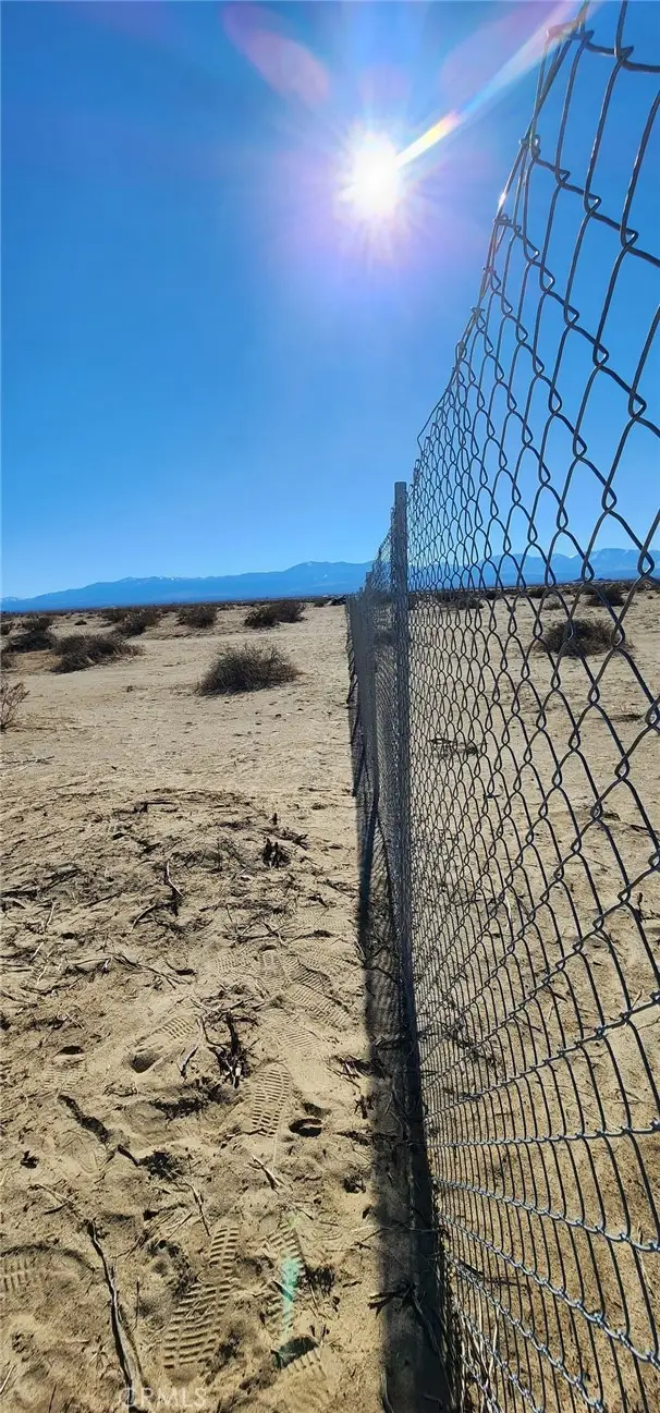 0 Avenue N, North Antelope Valley, CA 93591 - #3