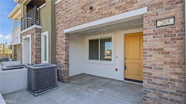 205 N Vincent #117, West Covina, CA 91790