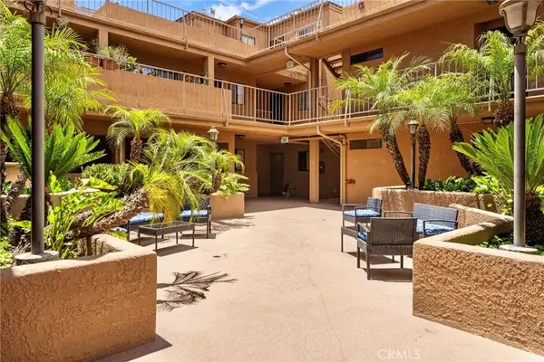 1509 Stanley #204, Long Beach, CA 90804