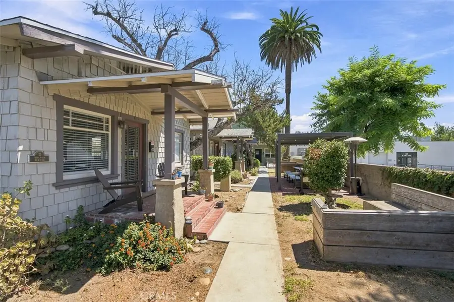 146 N Holliston, Pasadena, CA 91106 - #3