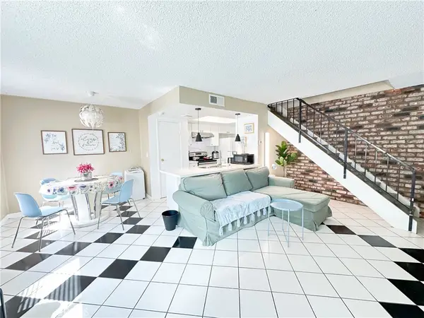 18125 Via Amorosa #3, Rowland Heights, CA 91748