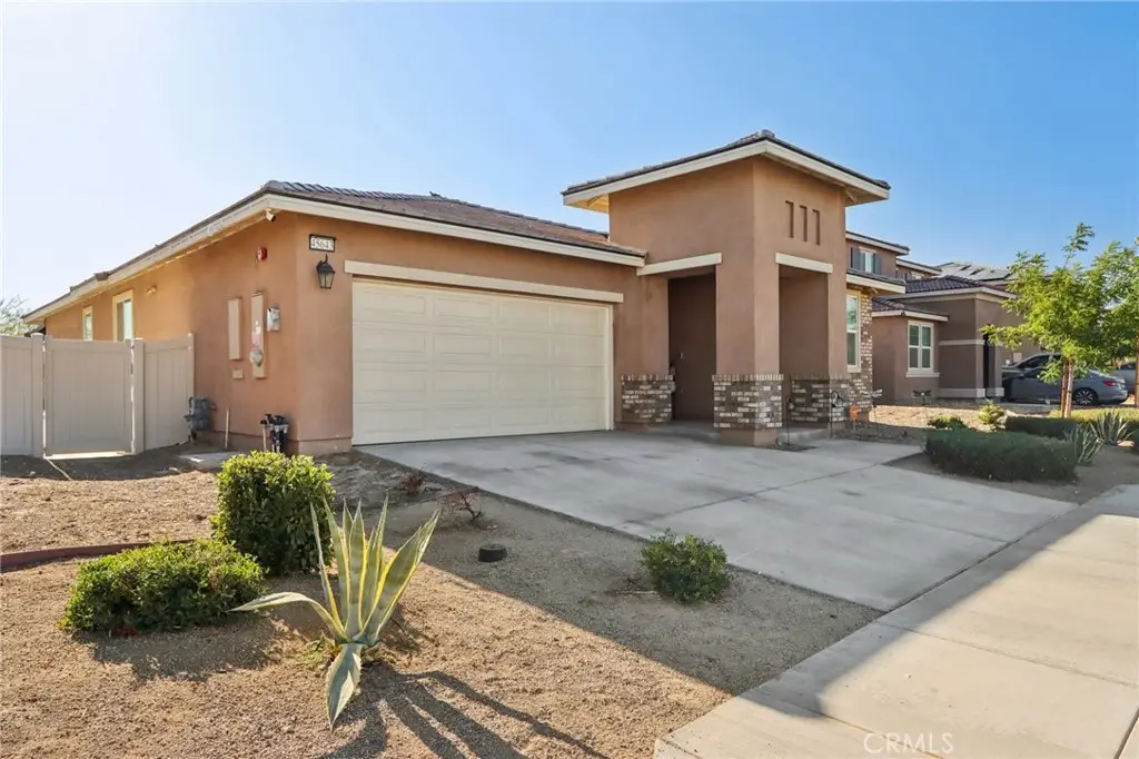 45643 Sancroft Avenue, Lancaster, CA 93535 - Image #1