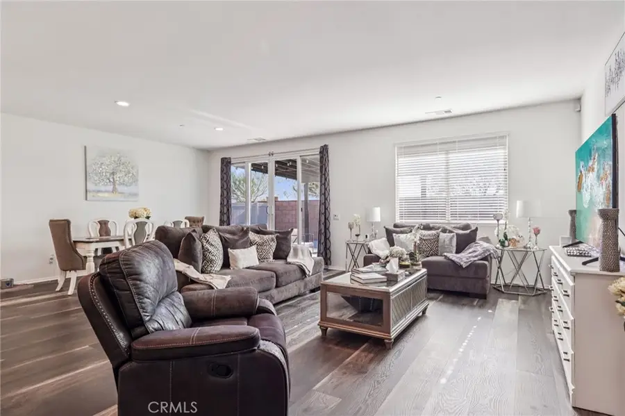 45643 Sancroft Avenue, Lancaster, CA 93535 - Image #3