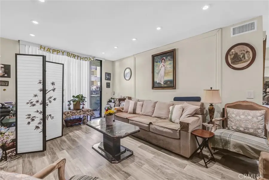 4040 Via Marisol # 123, Los Angeles, CA 90042 - #2