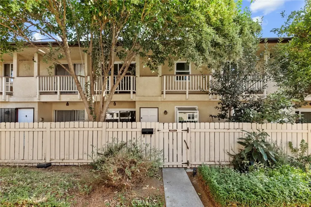 8031 Canby Ave #4, Reseda, CA 91335 - Image #1