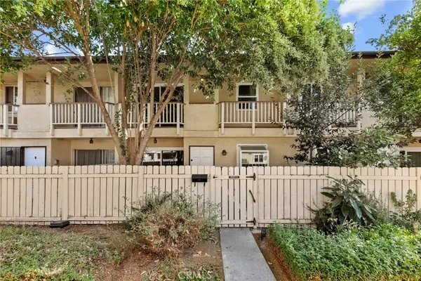 8031 Canby Ave #4, Reseda, CA 91335