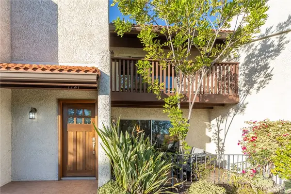 7727 Via Capri, Burbank, CA 91504