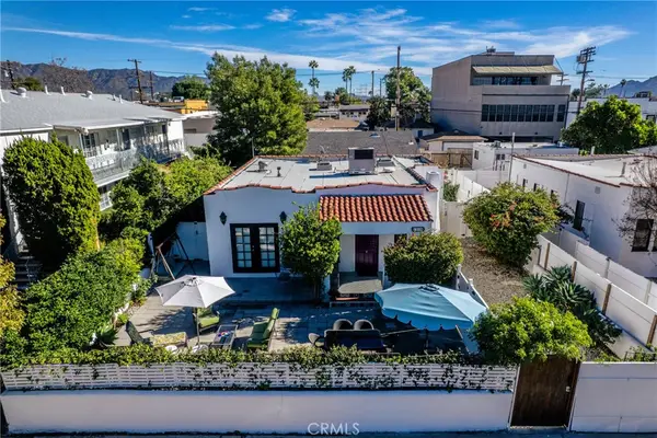 5516 Willowcrest, North Hollywood, CA 91601