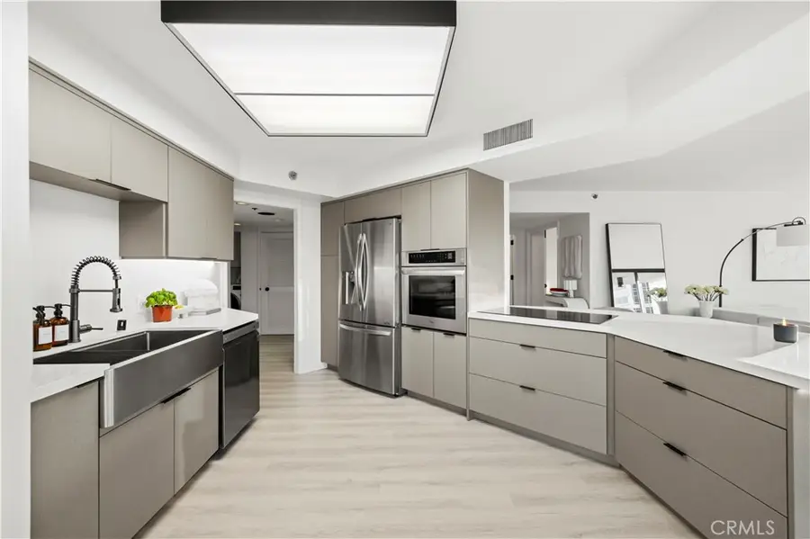 222 Monterey #1302, Glendale, CA 91206 - #3