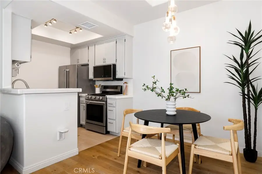 4201 Radford Avenue #3, Studio City, CA 91604 - #3