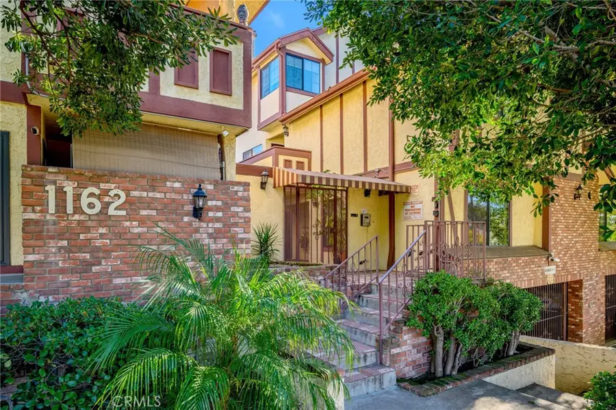 1162 Winchester Avenue #K, Glendale, CA 91201 - #2