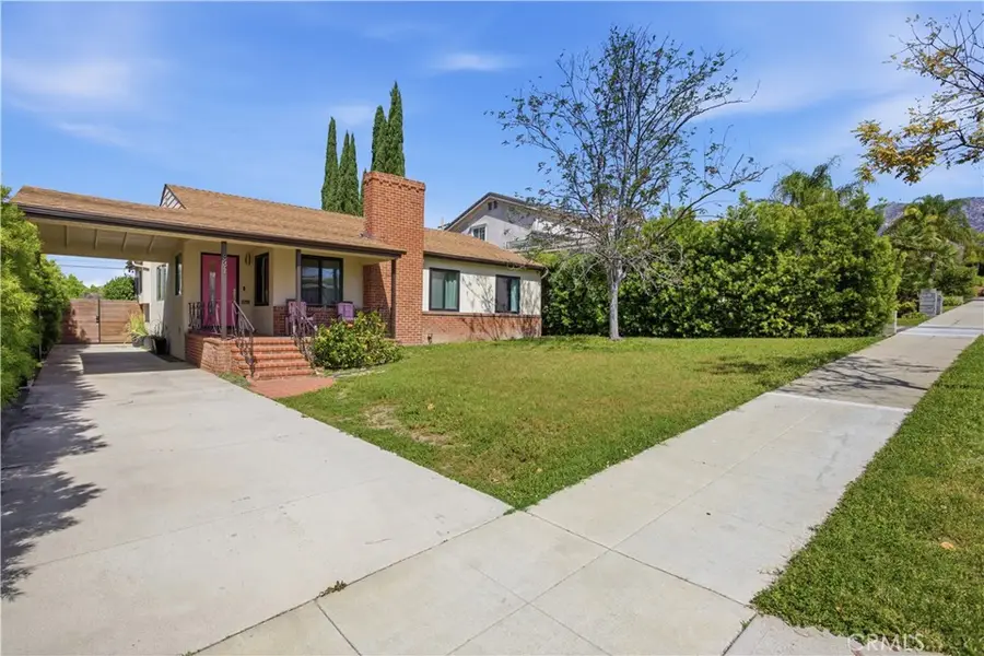 831 E Walnut, Burbank, CA 91501 - #3