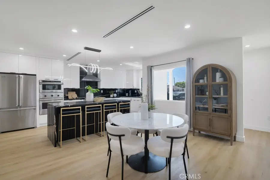 2115 W Clark Avenue, Burbank, CA 91506 - #3