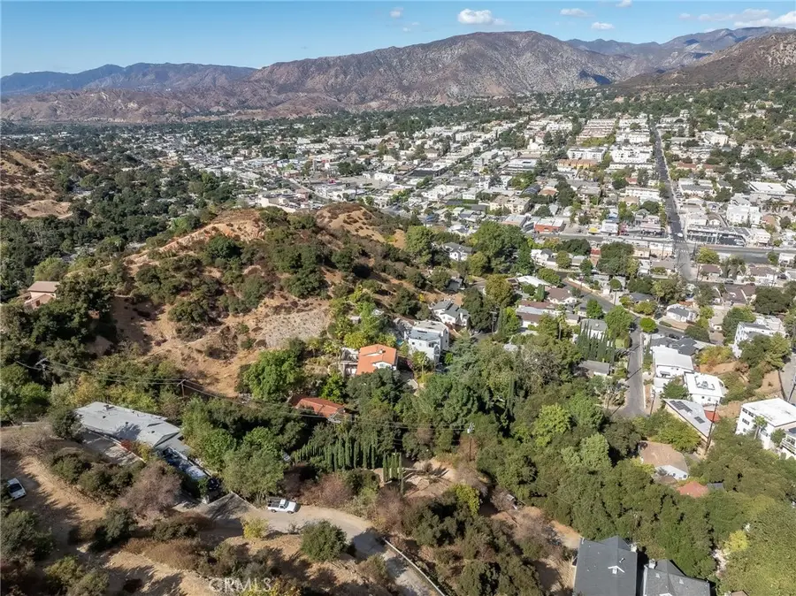 7138 Highcliff Trail, Tujunga, CA 91042 - #3