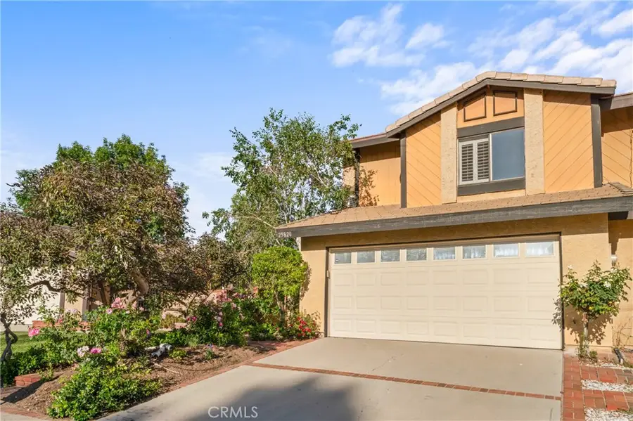 25820 El Gato, Valencia, CA 91355 - #2