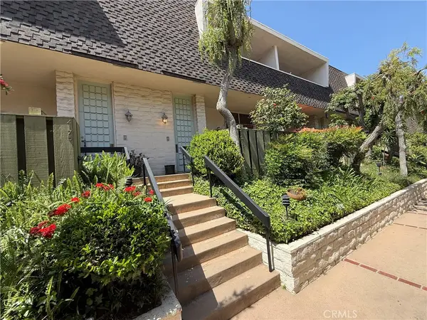 4173 W Sarah Street #8, Burbank, CA 91505